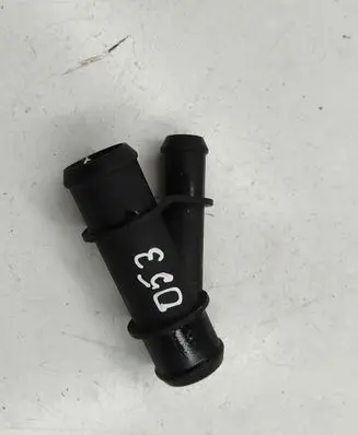 Jaguar XF X250 Engine coolant pipe/hose 920884
