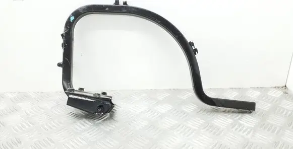 Volkswagen Jetta VI Tailgate/trunk/boot hinge 5C6827301C