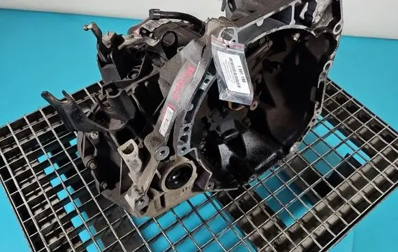 Nissan Micra Manual 5 speed gearbox JH3303 IMPRK1591198