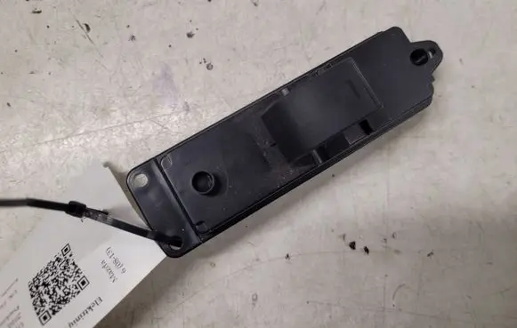 Mazda 6 Electric window control switch GS1E66380 03124620