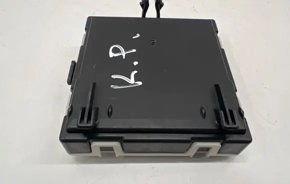 Mercedes-Benz CLA C118 X118 Door control unit/module A1779008415