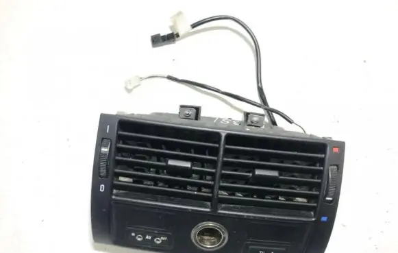 BMW X5 E53 Dash center air vent grill 8409081 8370910