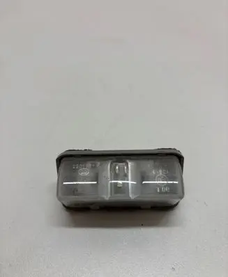 Lexus RX 330 - 350 - 400H Number plate light A045053