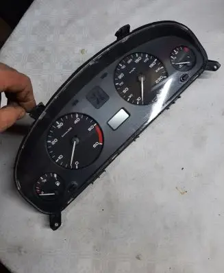 Peugeot 406 Speedometer (instrument cluster) 9630372780 87001369 87001370