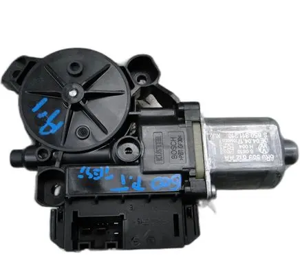 Volkswagen Polo V 6R Front door window regulator motor