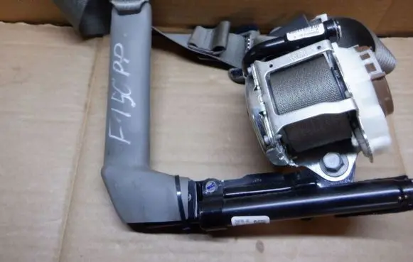 Ford F150 Front seatbelt GL3B18612D64AC3DY5 AC3DY5