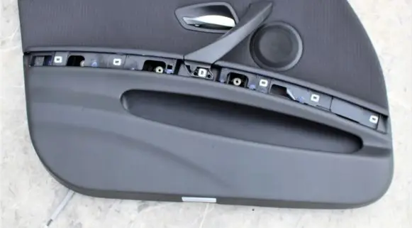 BMW 3 E90 E91 Front door card panel trim