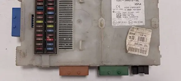 Ford S-MAX Fuse module 7G9T14A073DE 28174438 LTQF01125TP