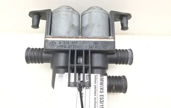 BMW X5 E53 Coolant heater control valve 8374995
