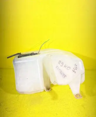 Fiat Doblo Windshield washer fluid reservoir/tank