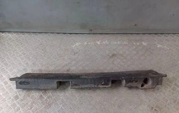 Front bumper foam support bar