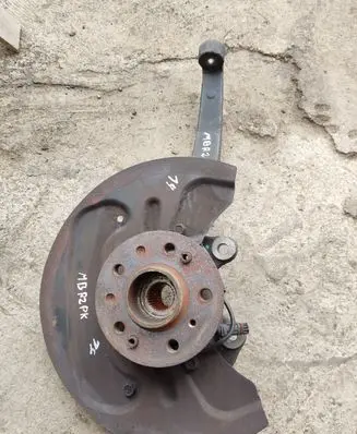 Mercedes-Benz R W251 Front wheel hub 02060644