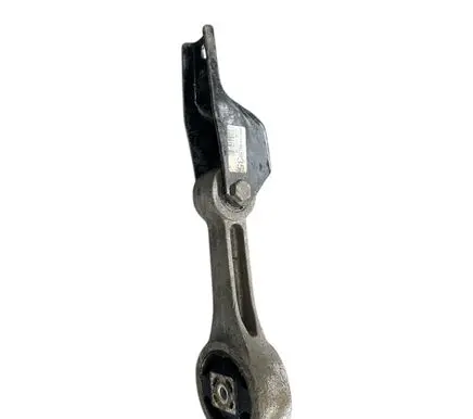 Volkswagen PASSAT B6 Engine mount bracket 6Q0199851AQ