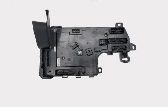 Tesla Model 3 Comfort/convenience module 107867390H 146252500D 146151200B