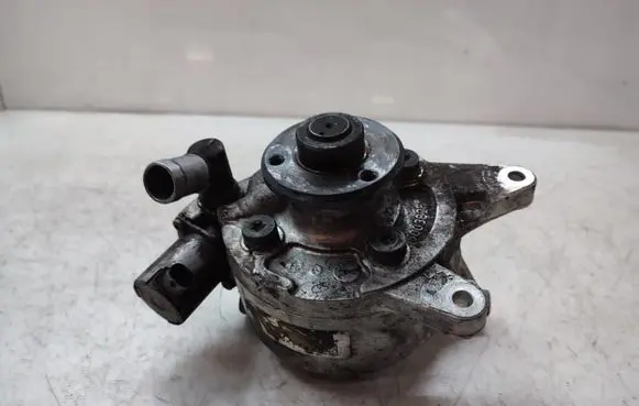 Mercedes-Benz GL X166 Power steering pump A0003291303