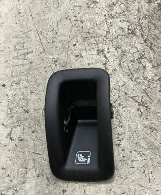 Audi e-tron ISOFIX Bracket 4KE887233 KHB2736