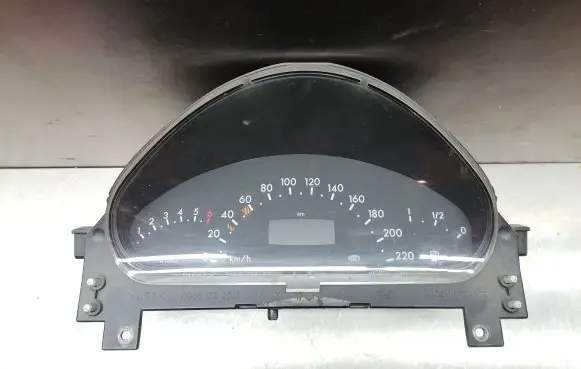 Mercedes-Benz A W168 Speedometer (instrument cluster) A1685404011