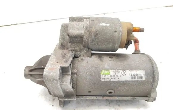 Renault Espace IV Starter motor 8200628430A TS22E5