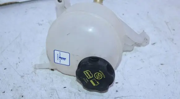 Jeep Renegade Coolant expansion tank/reservoir