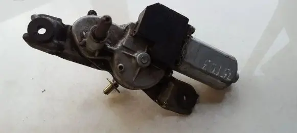 Toyota Corolla E120 E130 Rear window wiper motor 8513002020 85130-02020