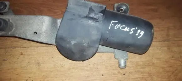 Ford Focus Wiper motor