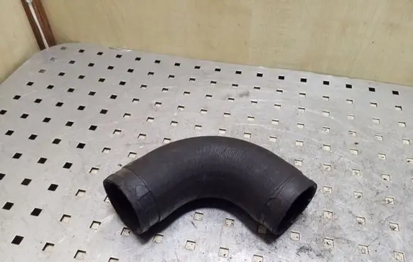 Mitsubishi Pajero Intercooler hose/pipe