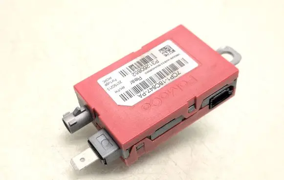 Volvo V60 Aerial antenna amplifier 7CP118C847PA 31260852