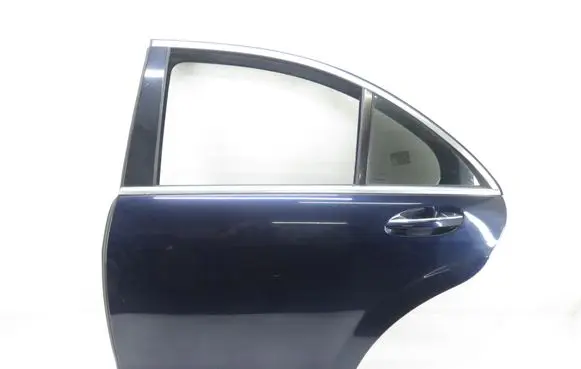 Mercedes-Benz S W221 Rear door 