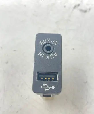 USB socket connector