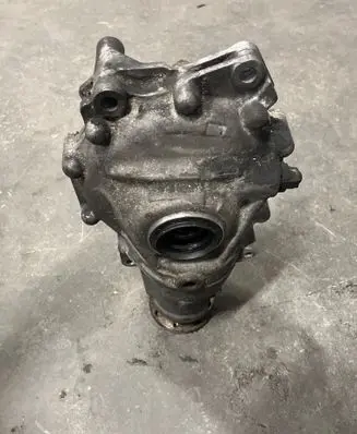BMW 7 F01 F02 F03 F04 Front differential 7558090