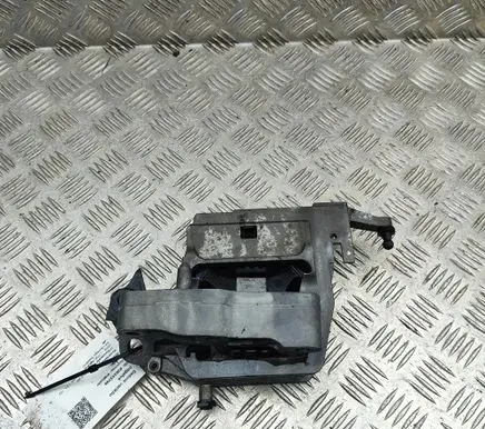 BMW X2 F39 Engine mount bracket 1727681 6885934