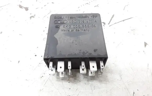 Audi A6 S6 C5 4B Light relay 4B0919471A