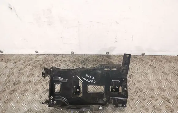 Peugeot 508 Battery tray 981511580 9815288480