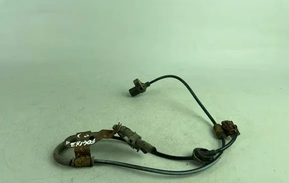 Subaru Forester SG ABS brake wheel speed sensor 27540AE021