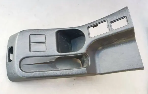 Subaru Impreza II Center console 92132FE000 92131FE000