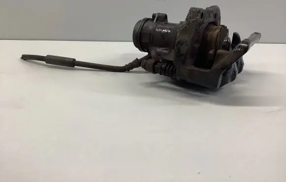 BMW 6 F06 Gran coupe Rear brake caliper 32349660
