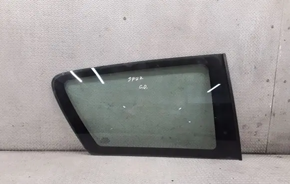 Toyota Corolla E120 E130 Rear side window