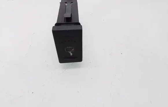Volkswagen PASSAT B5.5 Windscreen/window heater switch 3B0959621D