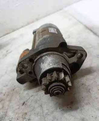Nissan Primera Starter motor 233008H801 M008T71471