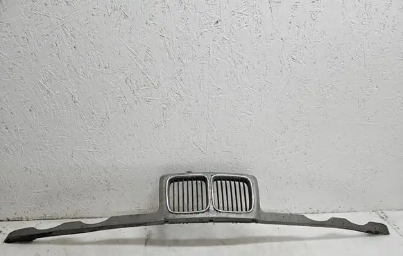 BMW 5 E34 Front bumper upper radiator grill 1973825 51131973825