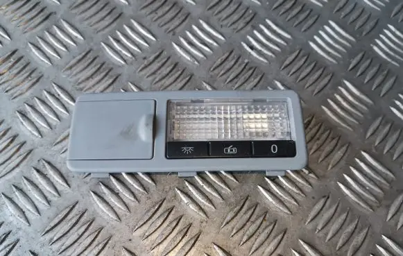 Porsche Cayenne (9PA) Rear seat light 7L0861688A 7L5947292