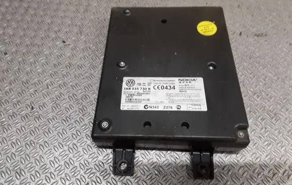 Volkswagen Golf V Bluetooth control unit module 1K8035730B