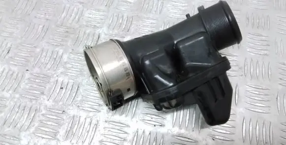 Volvo XC60 Intercooler hose/pipe 31422061
