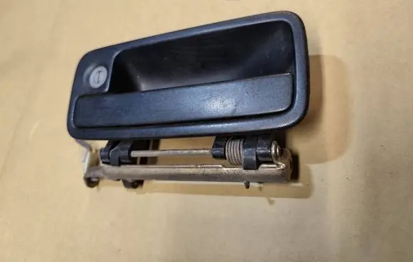 Chrysler Voyager Front door exterior handle