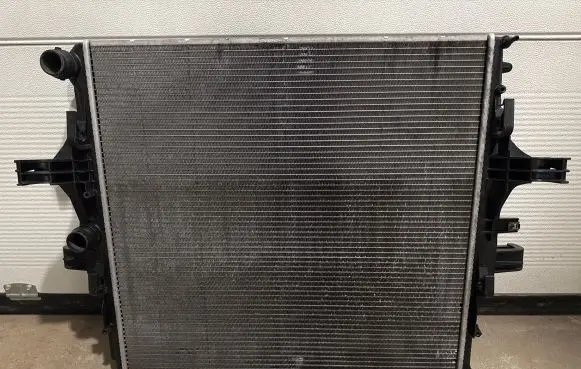 Iveco Daily 6th gen Coolant radiator 8A4960000 5801255844