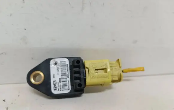 Hyundai i30 Airbag deployment crash/impact sensor 95920A6000 A6HLAYYY52886