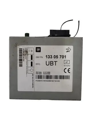 Opel Insignia A Antenna control unit MGCFA00162 13319590
