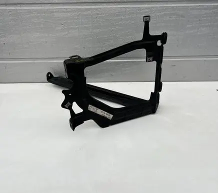 Porsche 911 997 Radiator mount bracket 99710604402 01910560000 025T07