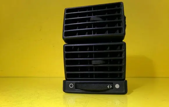 Audi 80 90 S2 B4 Dashboard side air vent grill/cover trim 8AT820902A