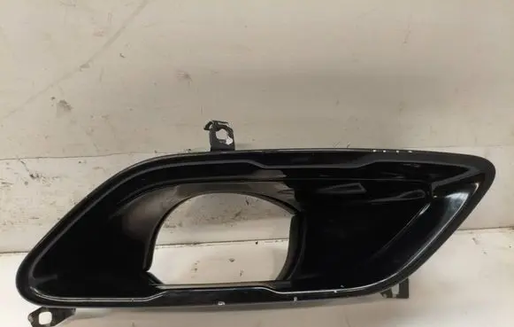 BMW 8 G14 Rear muffler/silencer tail pipe 2011240